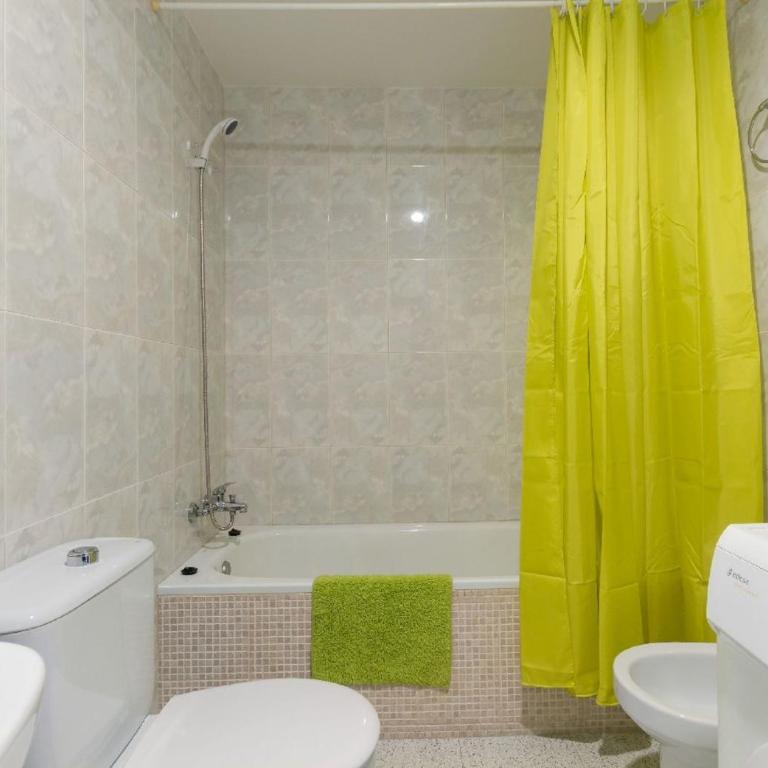 MalagaOnBeach 1 - Two bedrooms - up to 3 people - 20 meters beach - Apartment - Ground Floor - 17