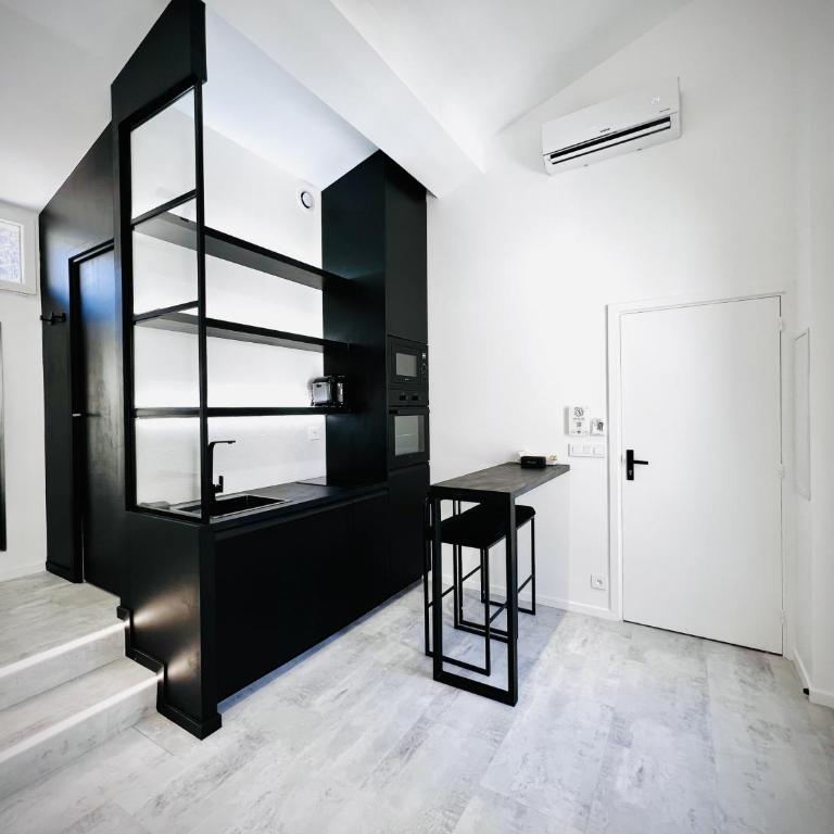 Suite in the City avec JACUZZI PRIVATIF - Hyper Centre - Appartamento con 1 Camera da Letto - 18