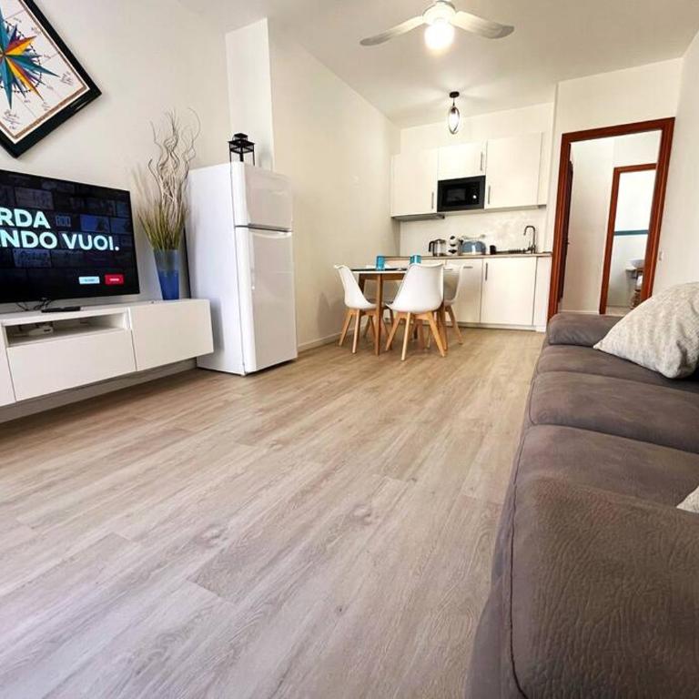 Apt. MarisDomus, 300m dal Centro - Appartamento con 2 Camere da Letto - 5