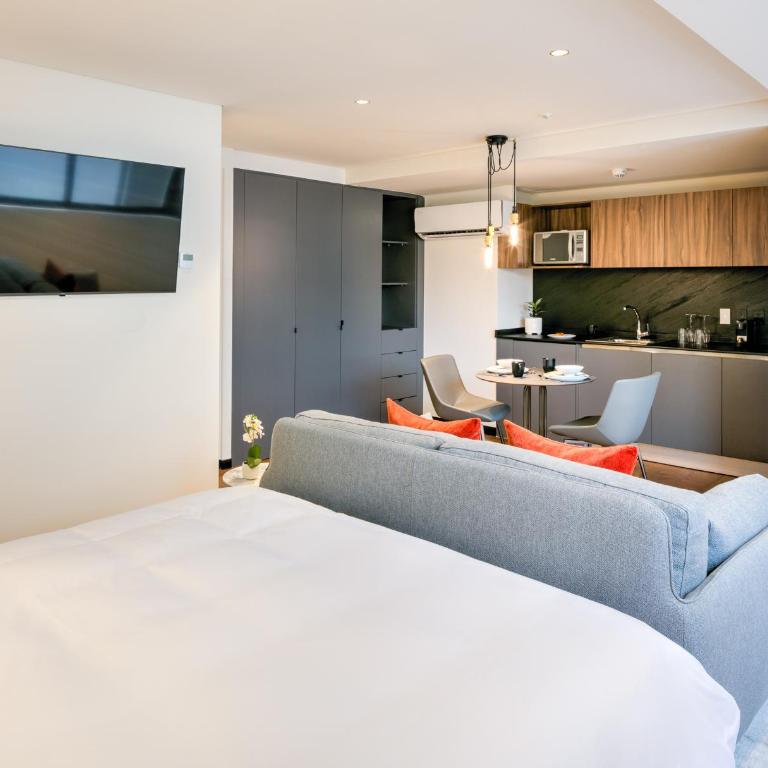 Amberes 64, an Ascend Collection Hotel - Standard Queen Room - Non-Smoking - 4