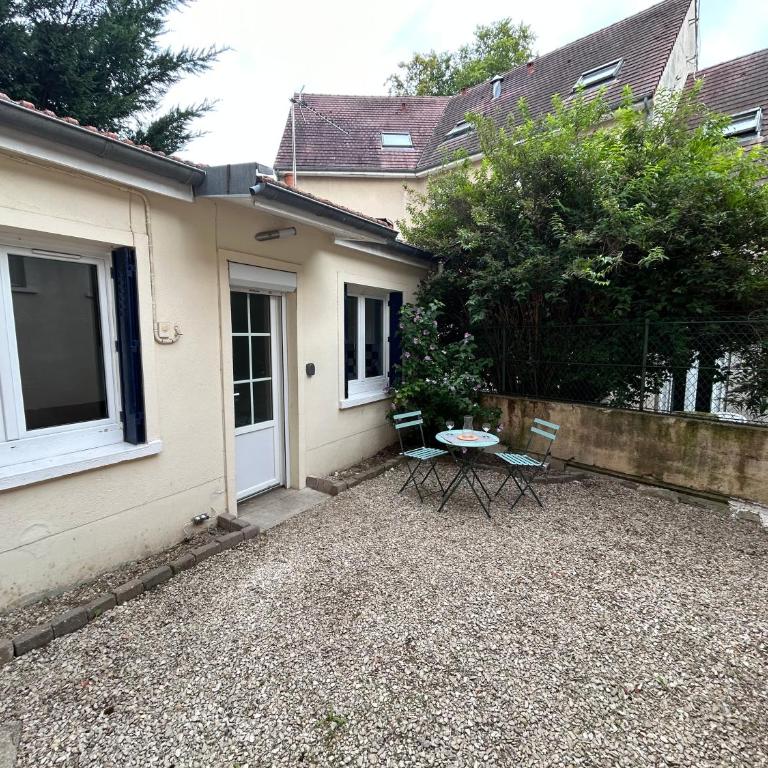 Chez Dany - Tiny House - Wi fi - centre ville - Appartement 1 Chambre - 10