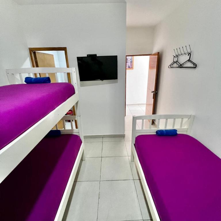 Hostal Lumar - Habitación Triple con baño privado - 4