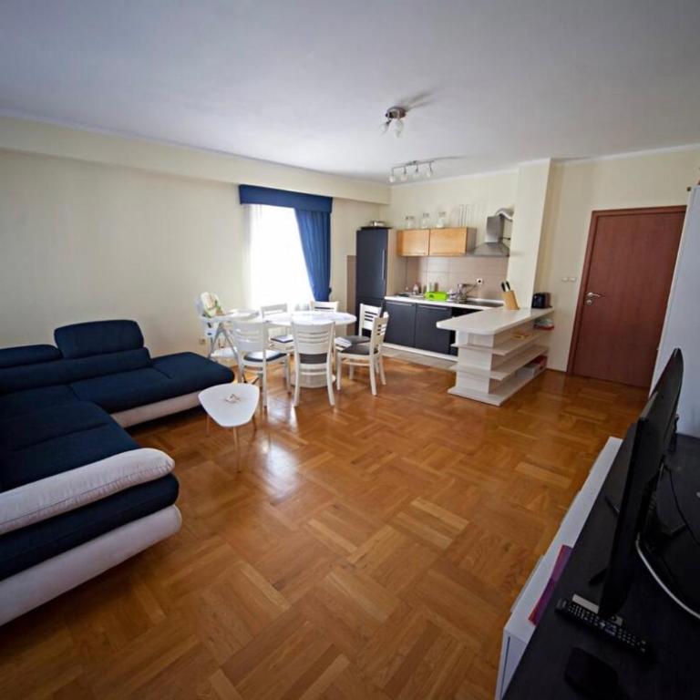 Lovely 2-bedroom condo with private garage - Apartman sa 2 Spavaće Sobe - 4