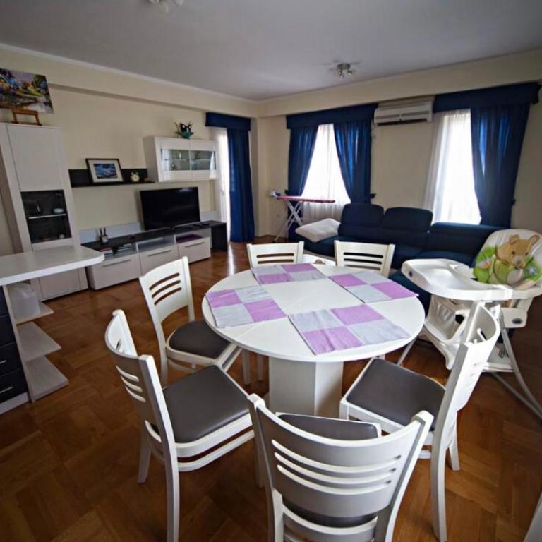 Lovely 2-bedroom condo with private garage - Apartman sa 2 Spavaće Sobe - 1