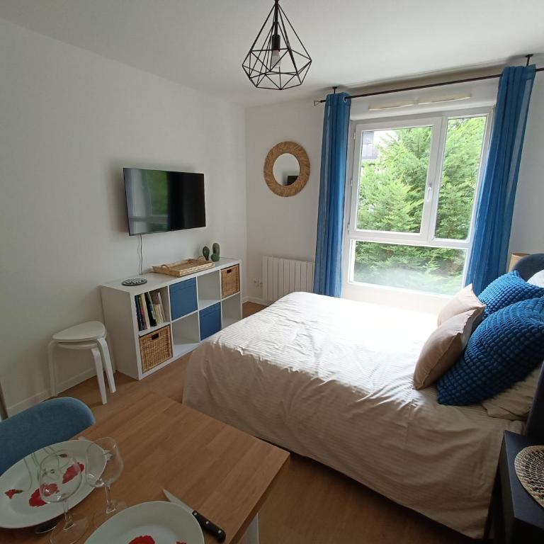 Studio Cosy neuf + lit bébé à 4 minutes RER A - Appartement 1 Chambre - 4