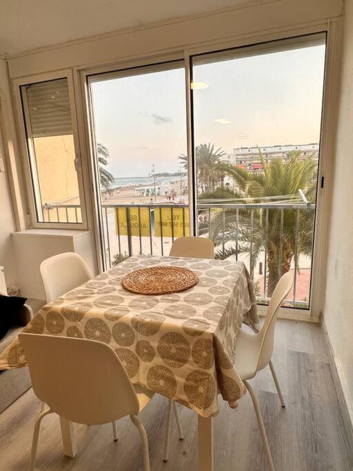 A pie de PLAYA - One-Bedroom Apartment - 6
