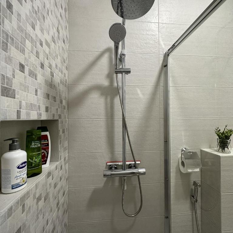 La Dolce Vita Apartments Sarajevo - Deluxe Studio - 7