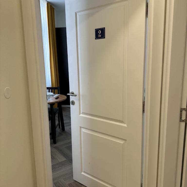 La Dolce Vita Apartments Sarajevo - Deluxe Studio - 2