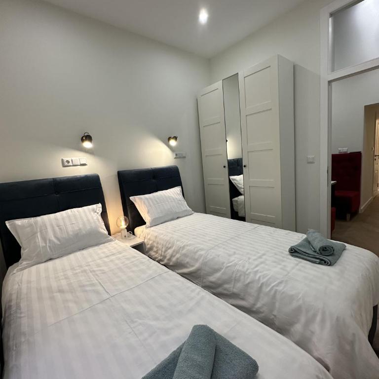 La Dolce Vita Apartments Sarajevo - Deluxe Apartment - 26