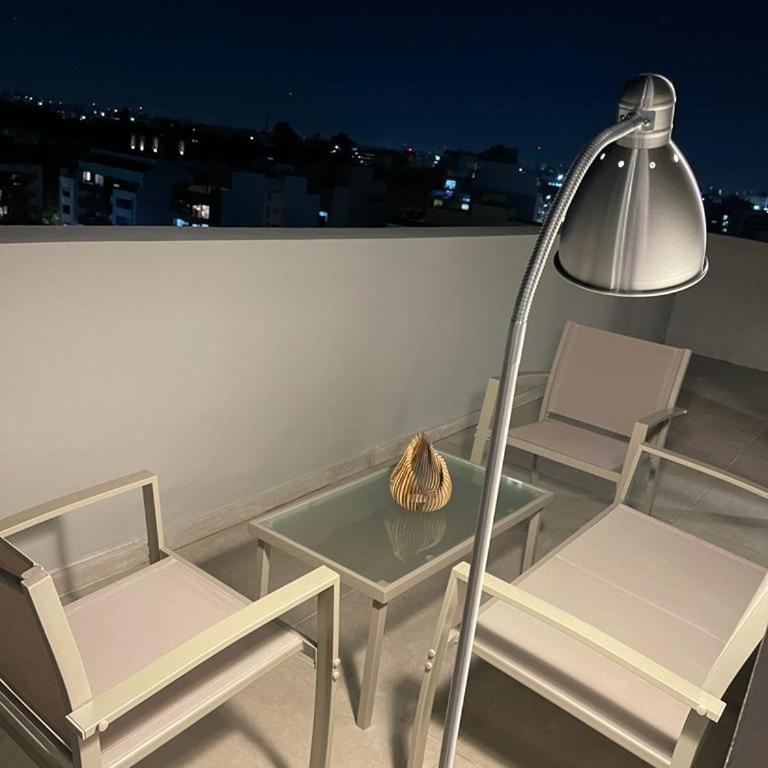 Penthouse a estrenar en Sofisticado Barrio y Edificio Vista panorámica 100m2 Gimnasio Piscina Lujoso Salon de Fiestas - Apartamento Deluxe - 98