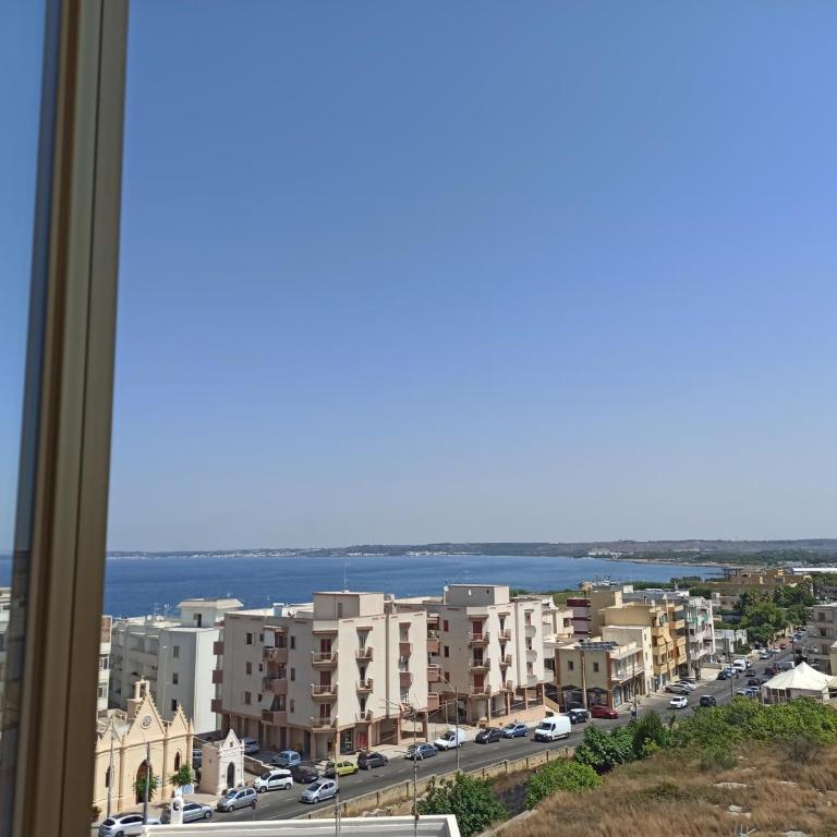Casa Patrizia - a due passi dal mare - Appartamento con 2 Camere da Letto - 3