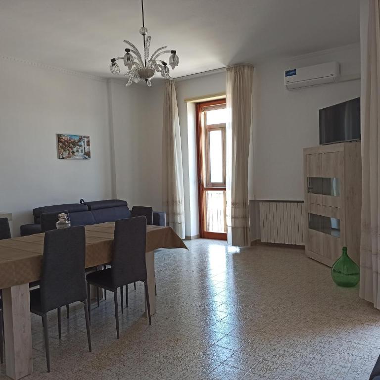 Casa Patrizia - a due passi dal mare - Appartamento con 2 Camere da Letto - 50