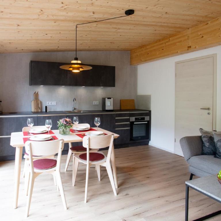 Alpinchalet - Apartment mit 2 Schlafzimmern - 6