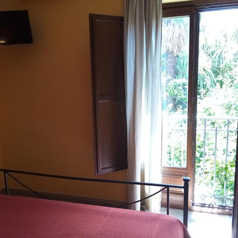 Hotel Pace - Camera Matrimoniale Superior - 1