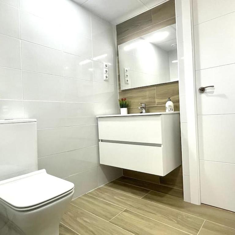 Piso con gran terraza Tarragona - Apartamento - 7