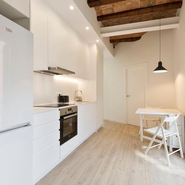 Modern and bright apartment well located in Gracia - Two-Bedroom Apartment - 3