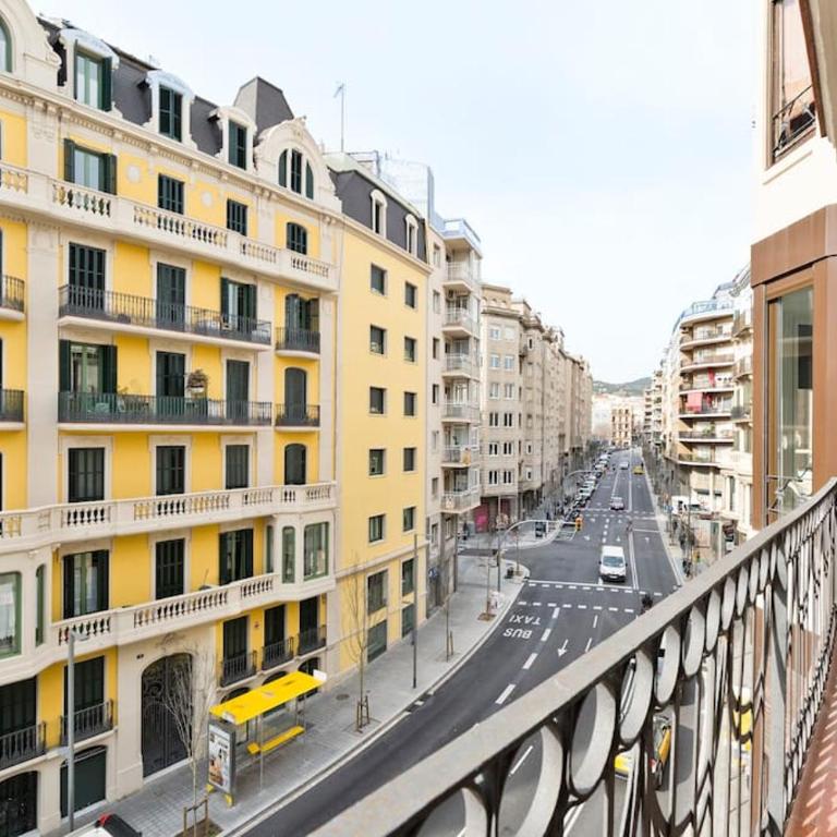 Modern and bright apartment well located in Gracia - Two-Bedroom Apartment - 14