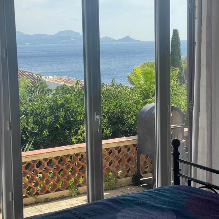 Villa Kahina - Appartement 2 Chambres - Vue sur Mer 180° - 11