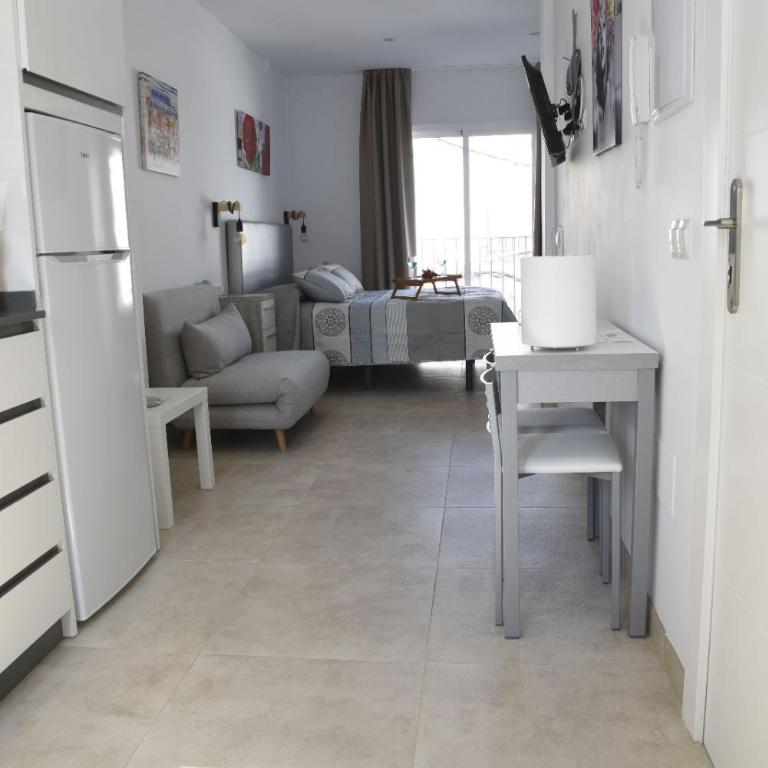 Ático Platero - One-Bedroom Apartment - 4