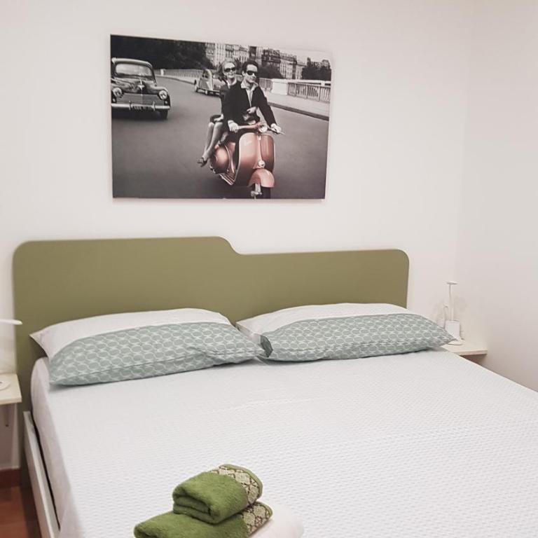 Appartamento Borgonuovo - Four-Bedroom House - 2