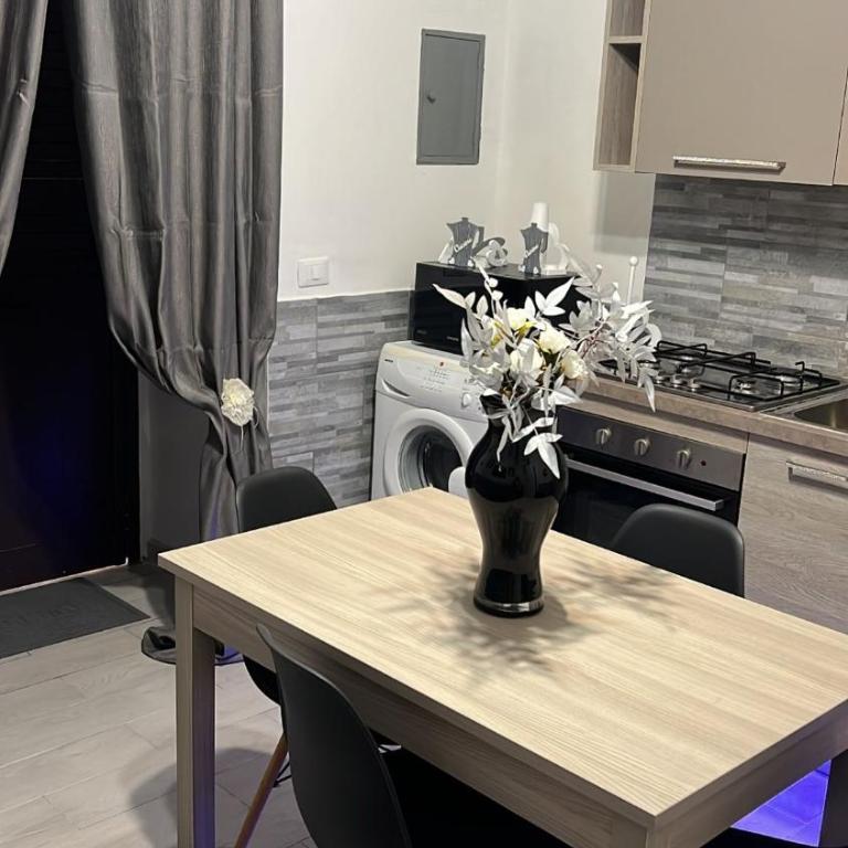 La piccola casetta del centro - Appartamento con 2 Camere da Letto - 4