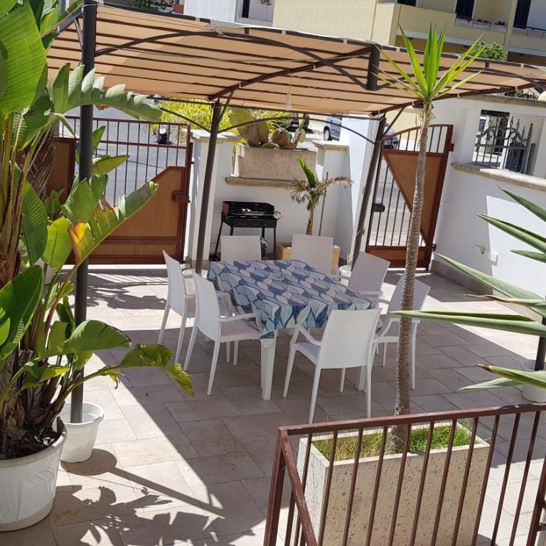 Appartamento Borgonuovo - Four-Bedroom House - 23