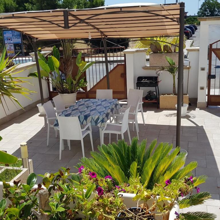 Appartamento Borgonuovo - Four-Bedroom House - 21