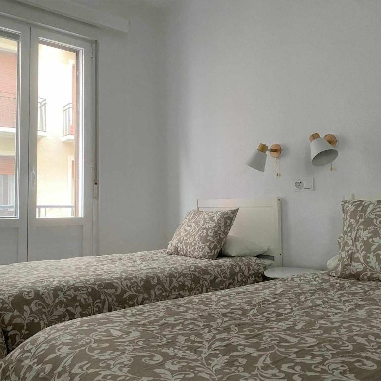 Apartamento Catedral - Three-Bedroom Apartment - 8