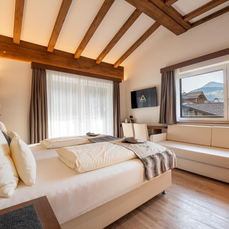 Arya Alpine Lodge - Camera Matrimoniale Deluxe con Balcone - 1
