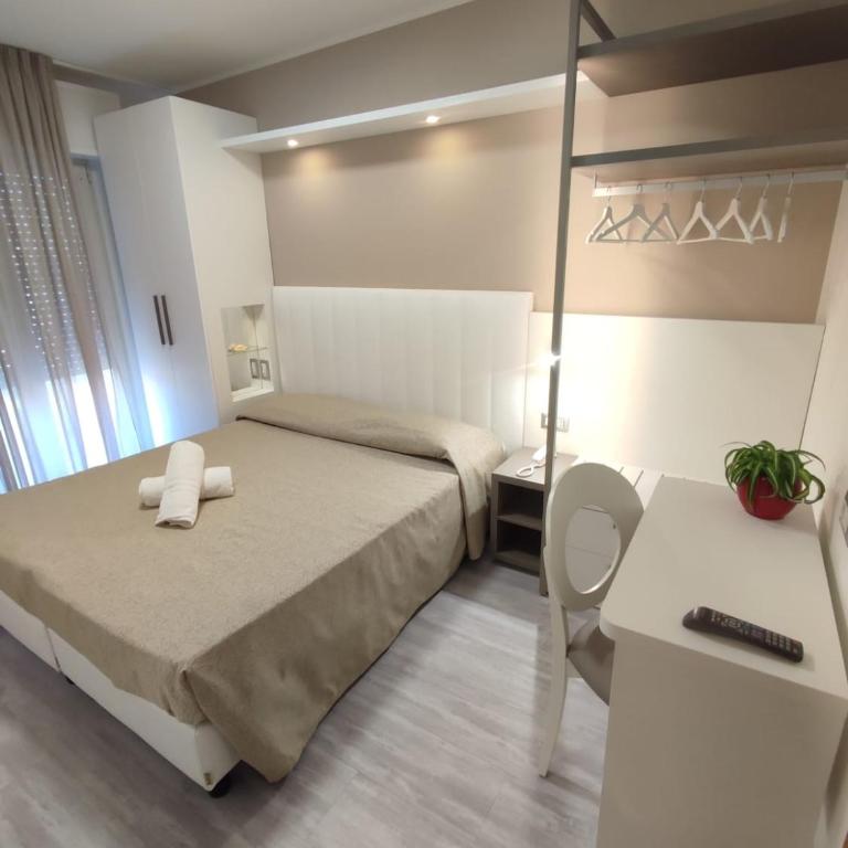 Hotel Cannes - Camera Matrimoniale Superior - 4