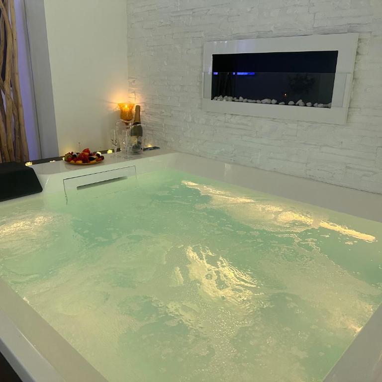 Eterea luxury Suite - One-Bedroom House - 5