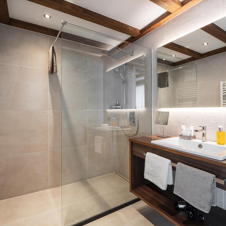 Arya Alpine Lodge - Junior Suite con Sauna - 6