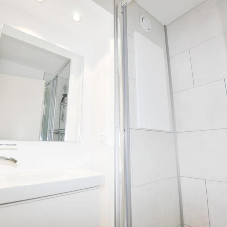 App. terrasse vue partielle mer - Appartamento con 2 Camere da Letto - 13