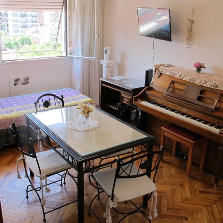 Hermoso, cómodo equipado Aire, Luz y sol a 300 mts del Hosp Italiano - Superior Apartment - 1