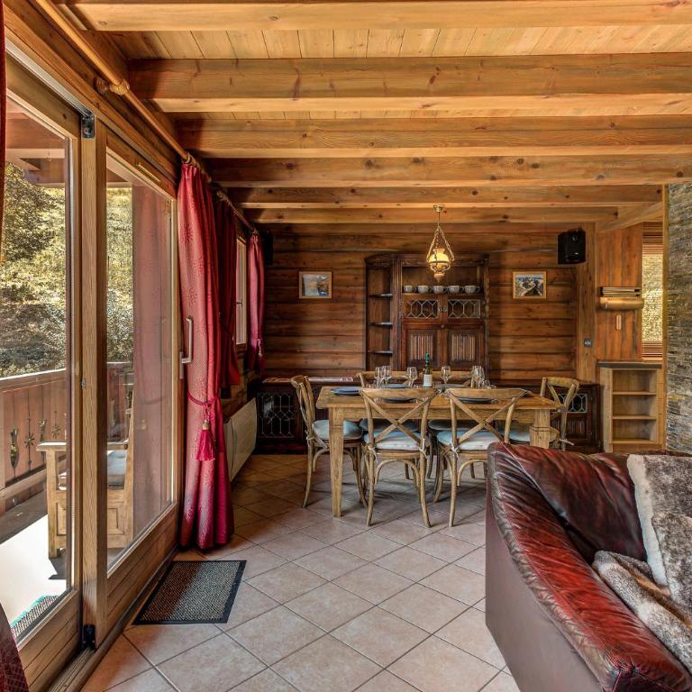 Chalet Blackbushe, Traditional Chalet, Alpes Agency, Sleeps 4-6 - Chalet 2 Chambres - 5