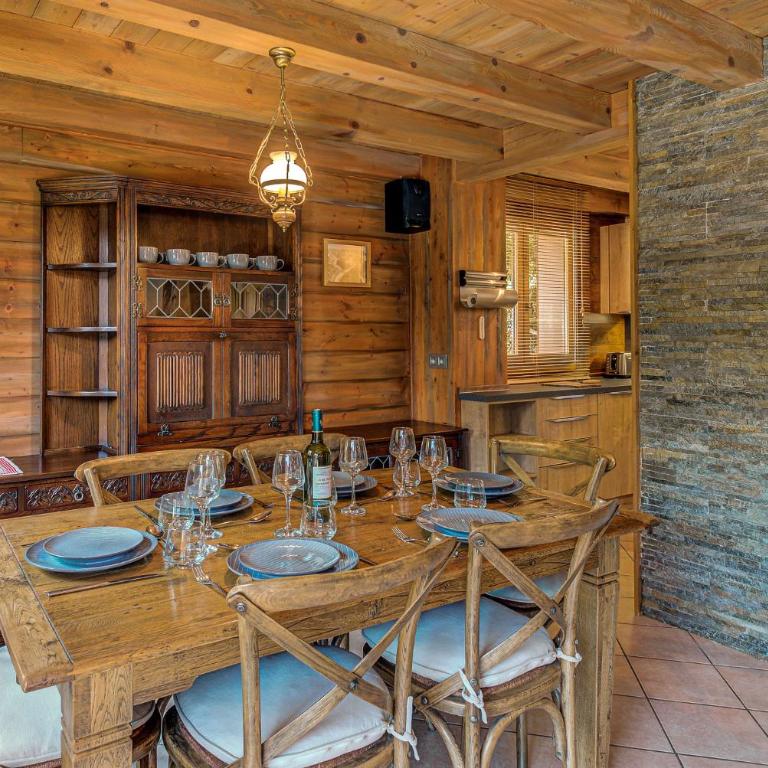 Chalet Blackbushe, Traditional Chalet, Alpes Agency, Sleeps 4-6 - Chalet 2 Chambres - 11
