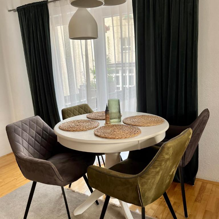 Divine Apartments Sarajevo - Apartman sa Terasom - 9