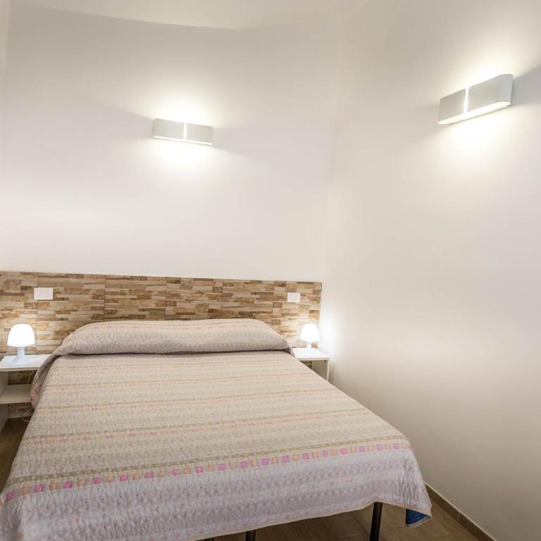 Z'Bass Rooms - Double Room - 1