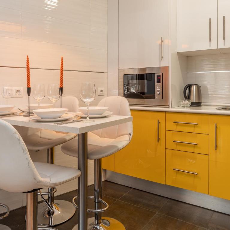 tuGuest Postigo II Catedral Apartment - Free parking - Two-Bedroom Apartment - 18