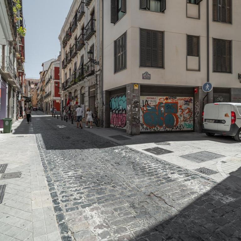 tuGuest Postigo II Catedral Apartment - Free parking - Two-Bedroom Apartment - 42
