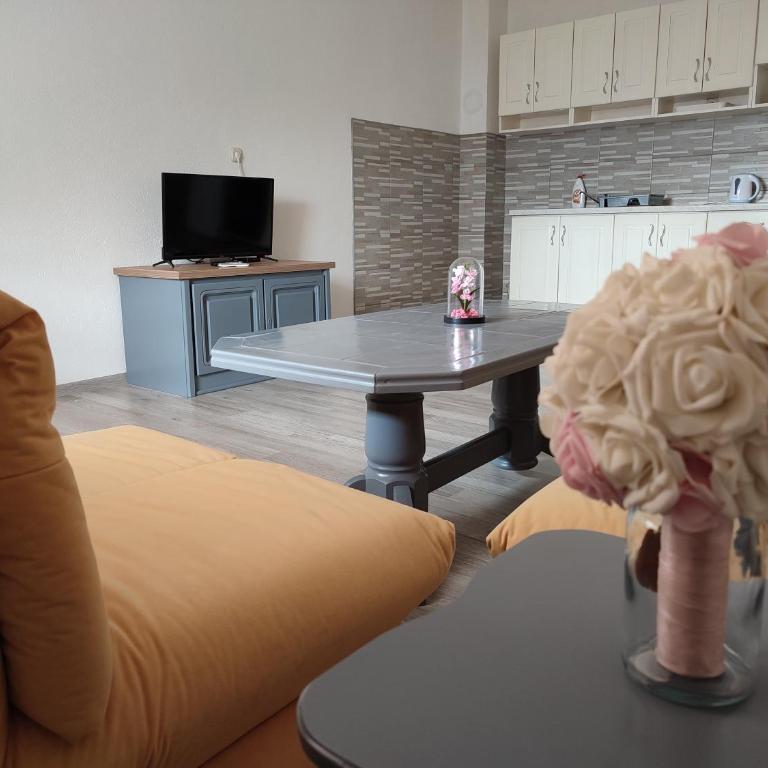 A&A Apartment Mostar - Free private parking - Two-Bedroom Apartment - 2