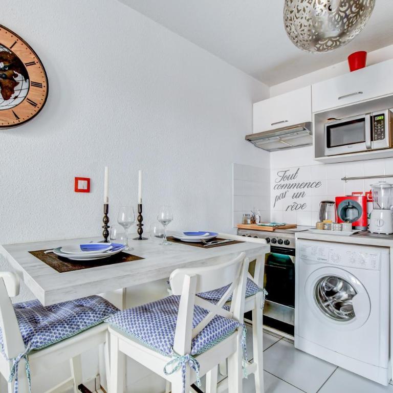 L Oasis studio proche hôpital et aéroport Piscine Parking &Netflix - Studio - 4