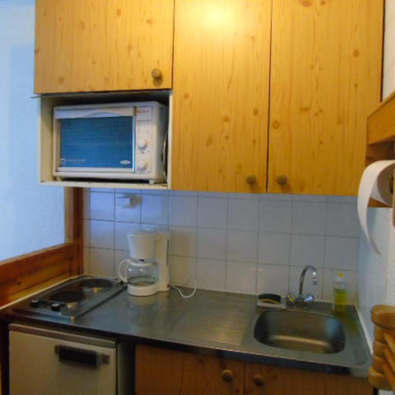 Studio cosy à Valfréjus, proche télécabine et commerces, pour 2/3 personnes, draps inclus - FR-1-561-57 - Studio - 6