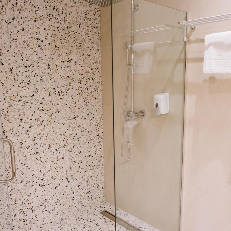 AVIOR Garni Hotel - One-Bedroom Apartment - 4