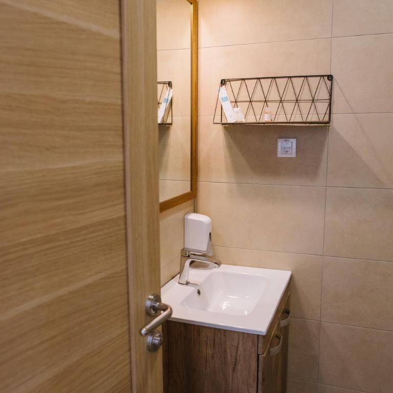 AVIOR Garni Hotel - Single Room - 4
