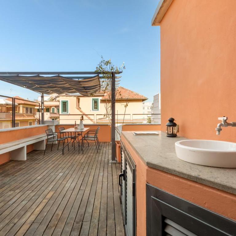 Fantastic Penthouse over the Roman Sky - Apartment with Terrace - 2