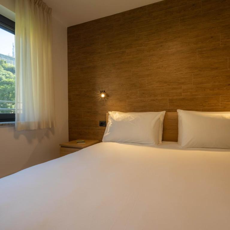San Martin Holidays Home - Stay, Work & Fun - Appartamento con Balcone - 4