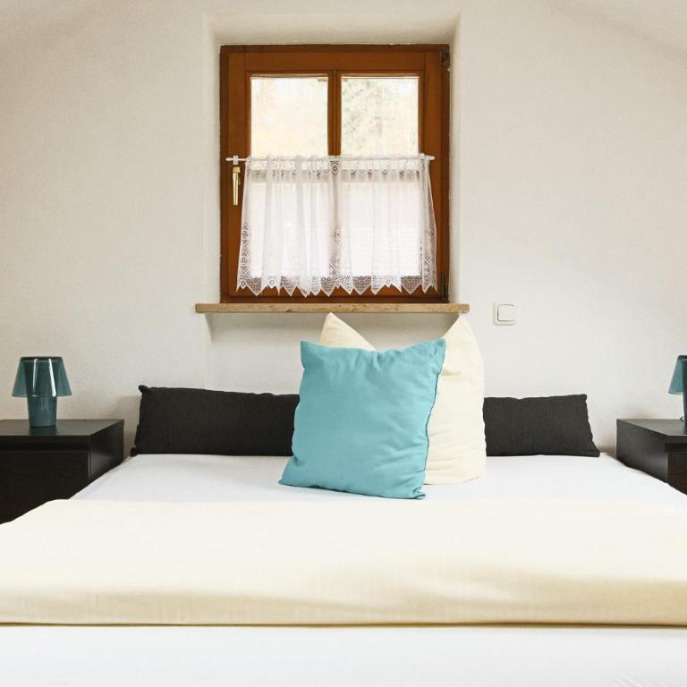 Gloria - Apartment mit Balkon - 13