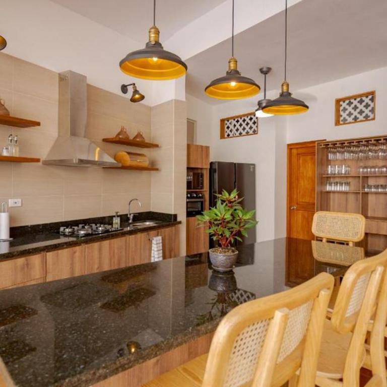 Acogedora Casa 3CM en getsemani con piscina y wifi - Casa - 5