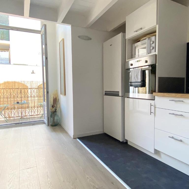 Large Duplex 2BR in Center of Arcachon 2 min walking beach and Free parking - Appartement 2 Chambres - 20